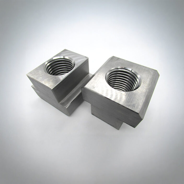 Kompakte Gewindeteile mit großem Durchmesser